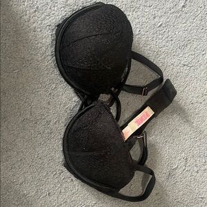 PINK Victoria's Secret Black Underwire Bra with Adjustable Straps